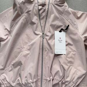 Lululemon Pack It Up Jacket Size 8